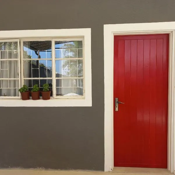Urban Farm Haus Guesthouse, hotel in Rundu