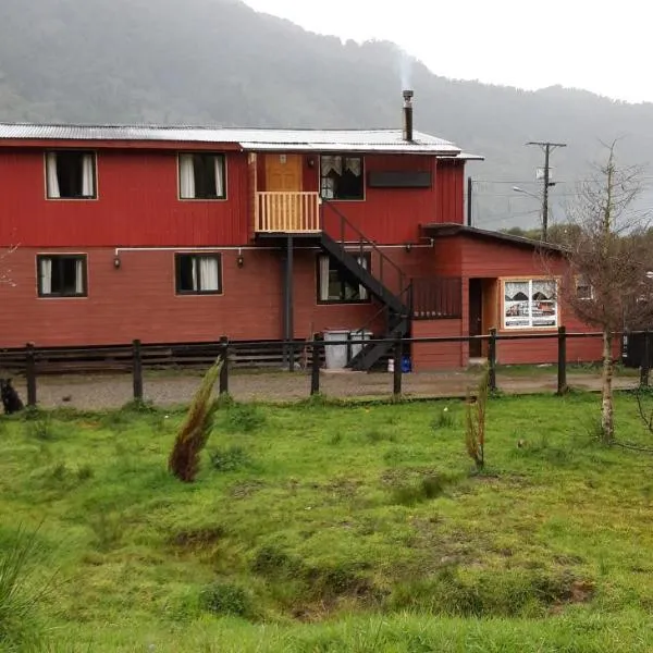 Cabañas Robinson, hotel in Puerto Puyuhuapi