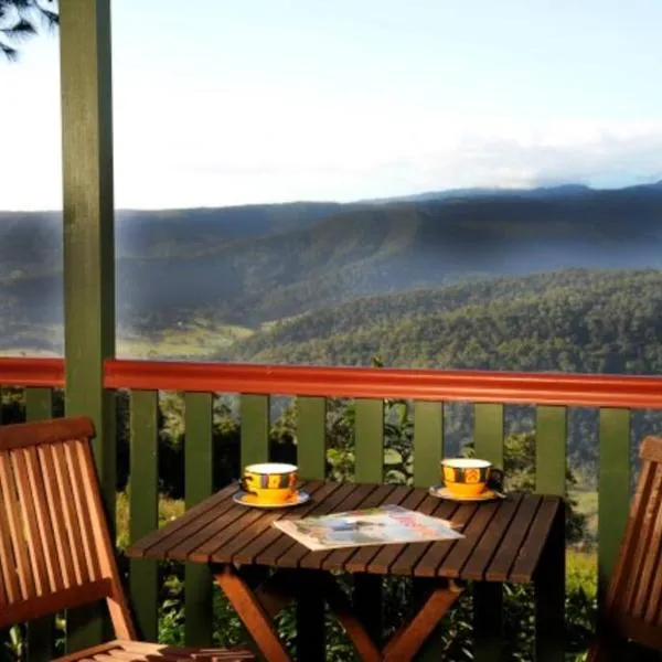 Clouds Chalet, hotel in Beechmont