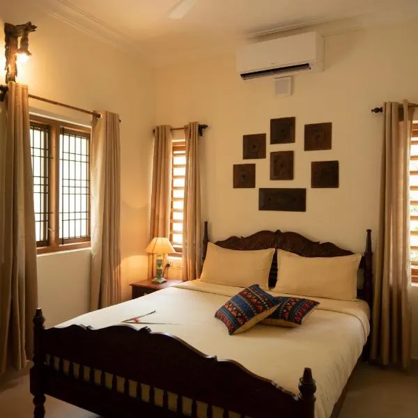 POOTHALI HOMESTAY, hotel a Nīleshwar