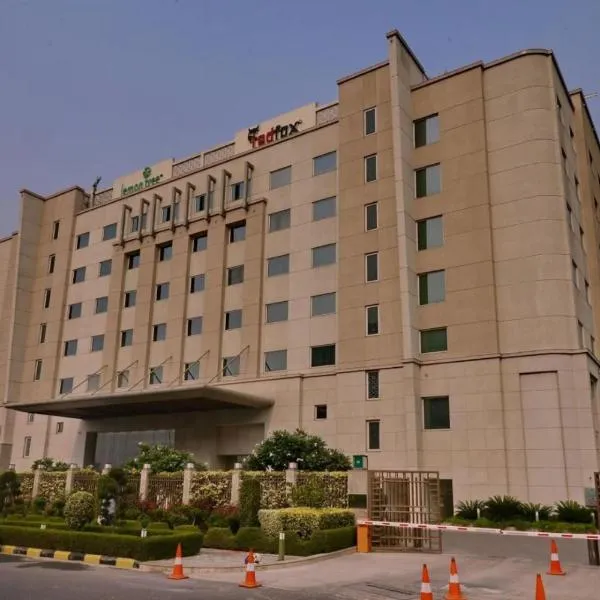 Red Fox by Lemon Tree Hotels, Delhi Airport，位于新德里的酒店