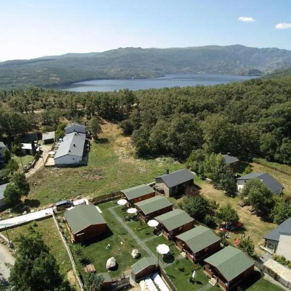 Cabañas Madarsu、Vigo de Sanabriaのホテル