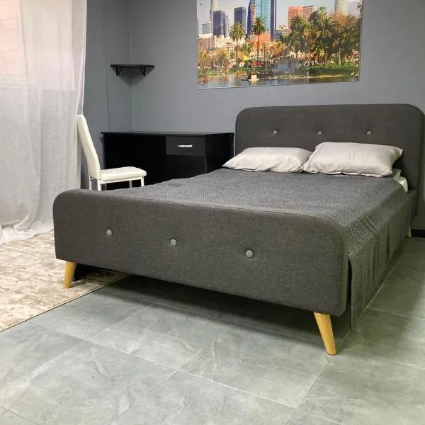 Battle Mile Hostel, hotel in Cherkasy