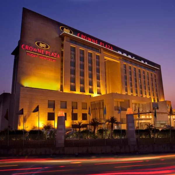 Crowne Plaza New Delhi Okhla by IHG, ξενοδοχείο στο Νέο Δελχί