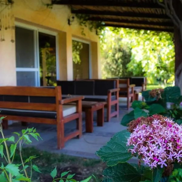 Finca del Rio - Casa de campo, hotel in Tunuyán