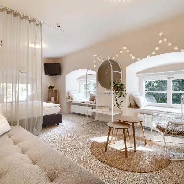 Pałac Pakosław, hôtel à Pakosław