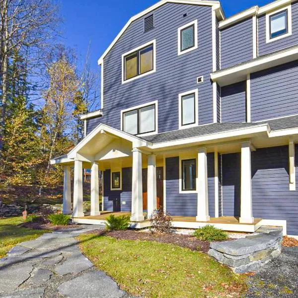 366 Ghia Farm Road, Hotel in Ludlow