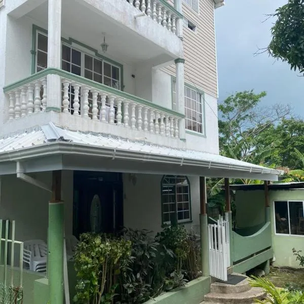 Posada Natytali, hotel en San Andrés