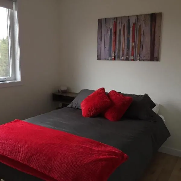 Chalet Du Bonheur, hotel em Sainte-Germaine-du-Lac-Etchemin