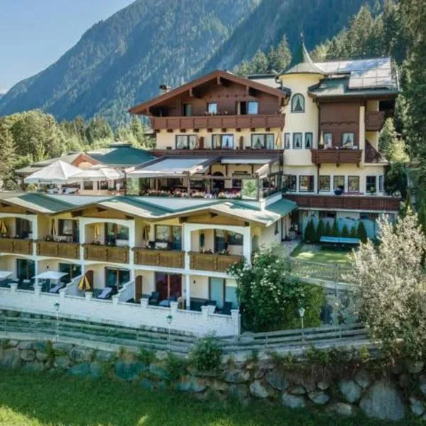 Hotel Ländenhof Superior, hotel v Mayrhofenu