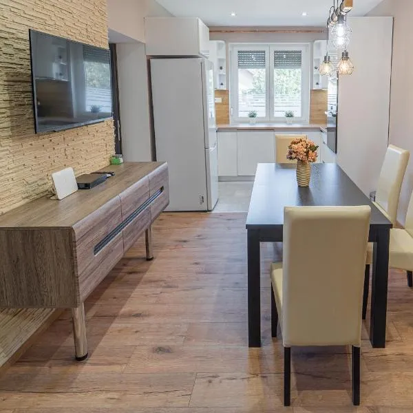 Idevár-Lak Apartman, ξενοδοχείο σε Velence