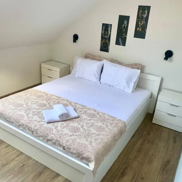 ,,Адела”-апартамент за гости, hotel v destinaci Velingrad