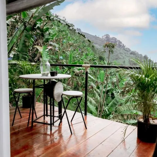 Glamping Casa Viva, hotel in Pereira