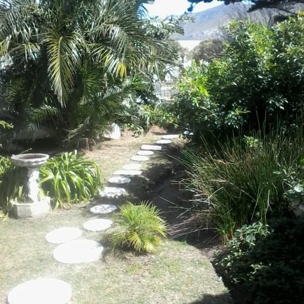 Self Catering unit 7, Sandbaai，位于赫曼努斯的酒店