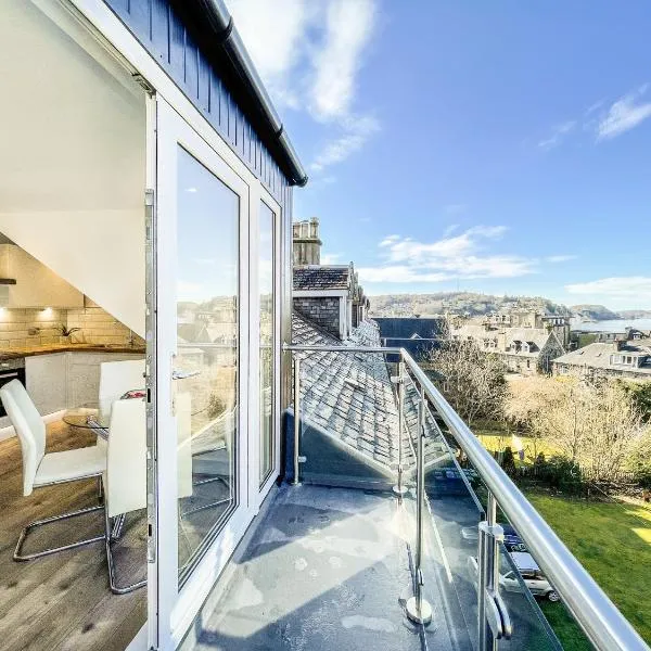 The Penthouse, отель в Обане