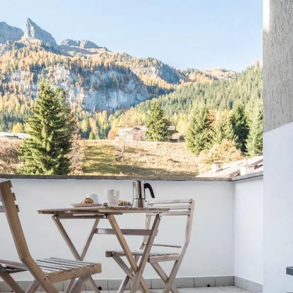 Casa Muffolina, Hotel in Canazei