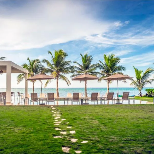 ApartHotel Ebb Ti Kaan Tulum-Luxury Condos-, hotel v destinaci Tulum