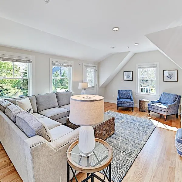 Oyster Beach Bungalow, hotel v destinaci Chatham