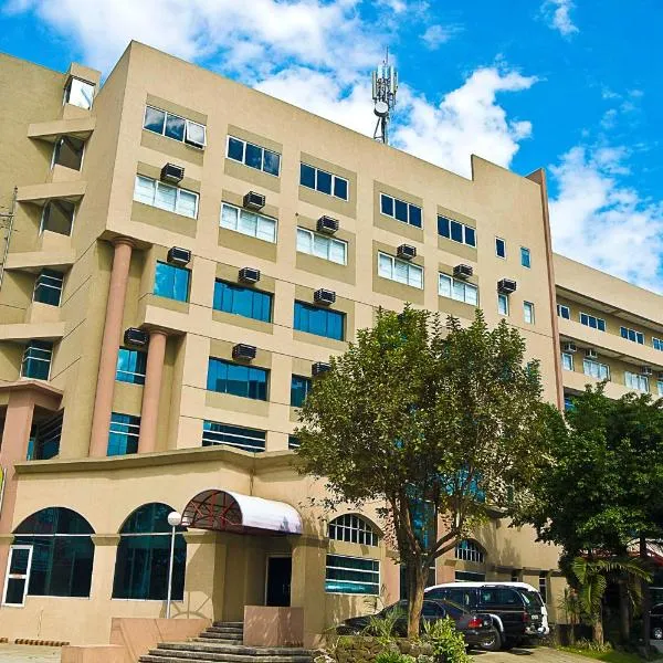 El Cielito Inn - Sta. Rosa, hotel v destinaci Santa Rosa