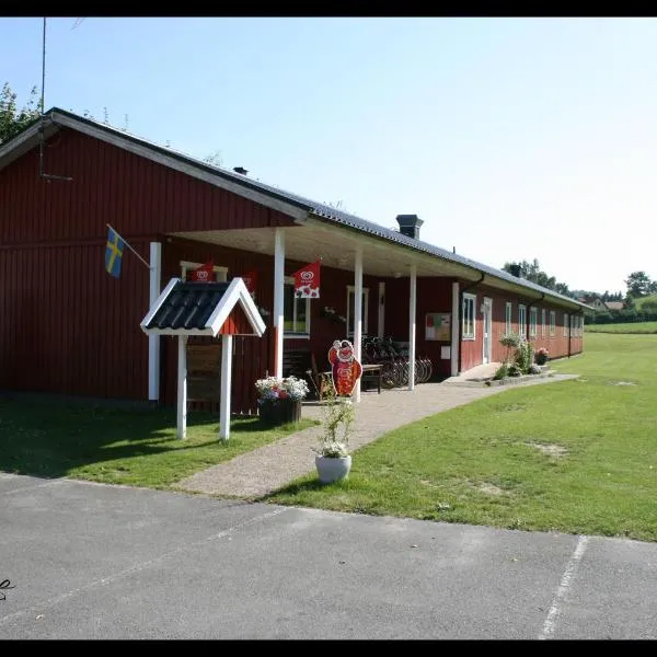 Degeberga Vandrarhem, hotel in Degeberga