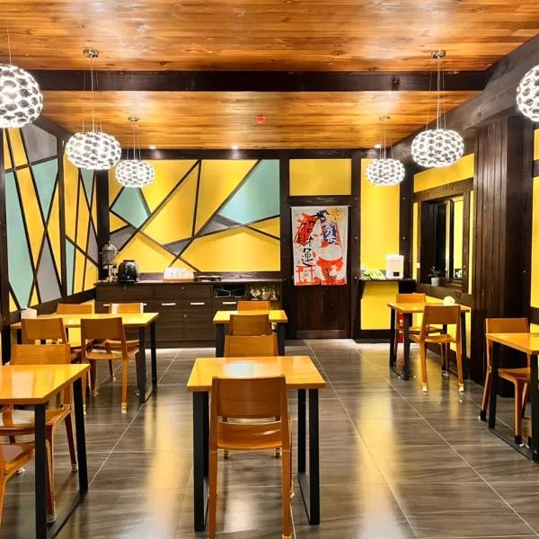 Youngquan HOTEL, hotel a Yuchi