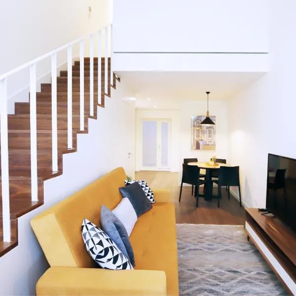 HM - Marquês Square Duplex, hotel in Porto