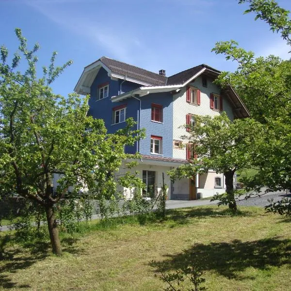 Hirschfarm, Goldau, hotel in Goldau