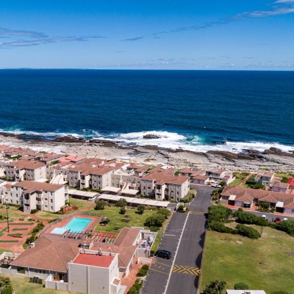 142 hermanus beach club