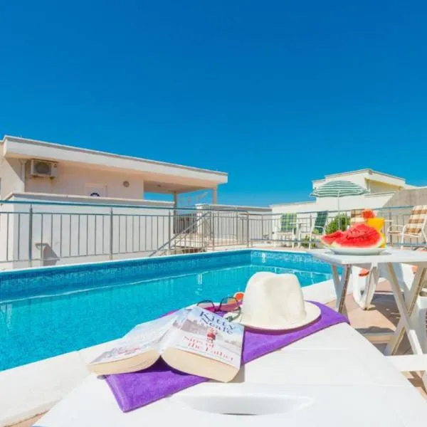 Villa Borna Apartments with Free Parking, hotel in Dubrovnik