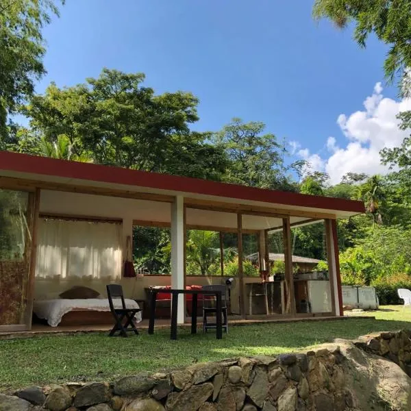 No Sólo Río, hotell sihtkohas La Vega