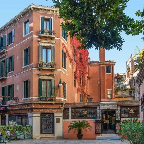 Hotel La Fenice et Des Artistes, hotel v Benátkách