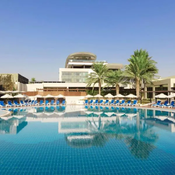 Radisson Blu Hotel, Kuwait, hotel in Kuwait