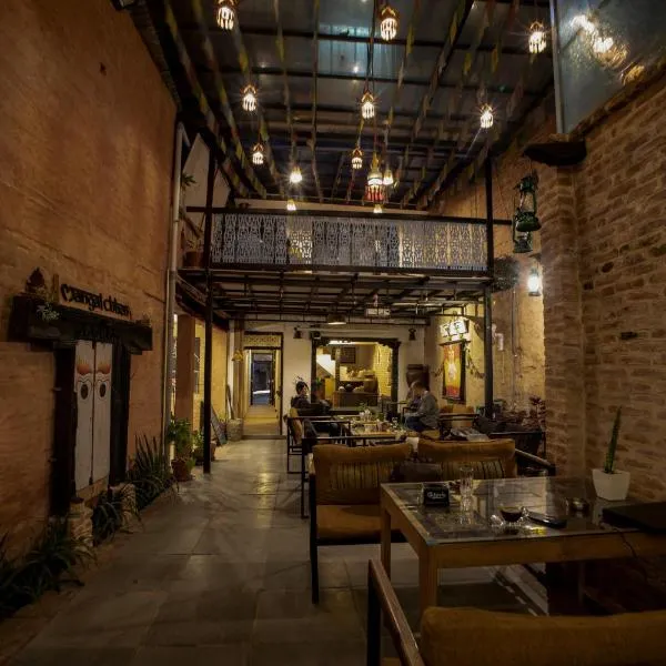 Mangal Chhen, hotel in Pātan