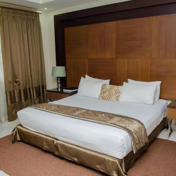 Hotel 2001, hotell sihtkohas Maputo