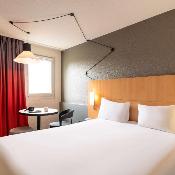 ibis Cergy Pontoise Le Port