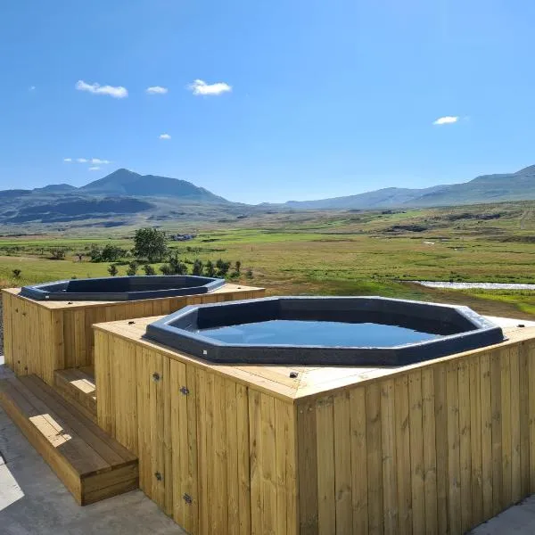 Hlín Guesthouse, Hotel in Varmahlid