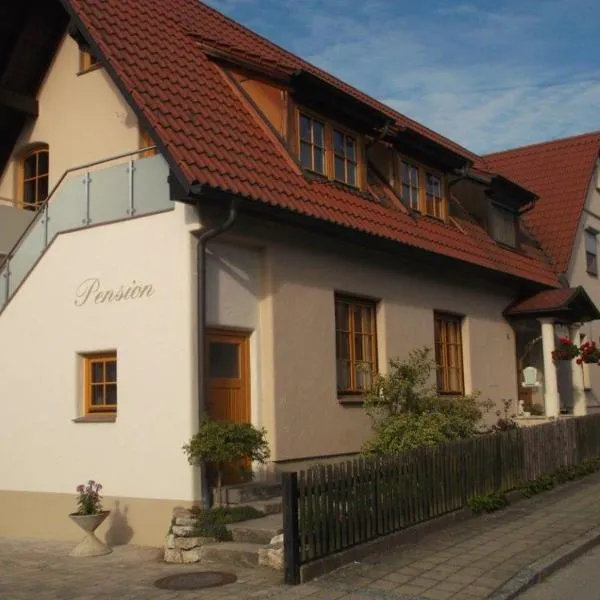 Pension/FeWo E. Tschernach, ξενοδοχείο σε Treuchtlingen