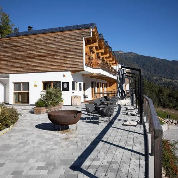 Giallo Dolomiti Wellness, hôtel à Pieve di Cadore