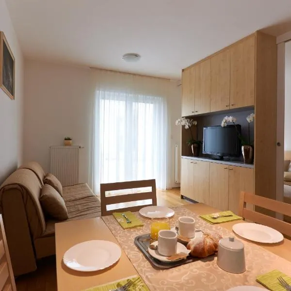 Rooms & Apartments Proteus - Postojna Cave Park, hotel em Postojna