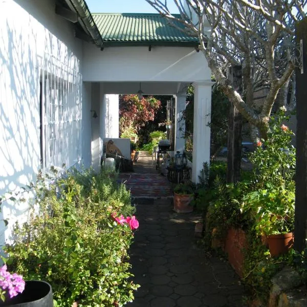 Valley Guest House, hotel i Port Elizabeth