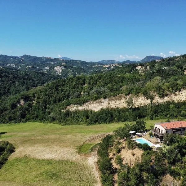 Pizzicalaluna Agriturismo Olistico sulle Colline di Pianoro, ξενοδοχείο σε Pianoro