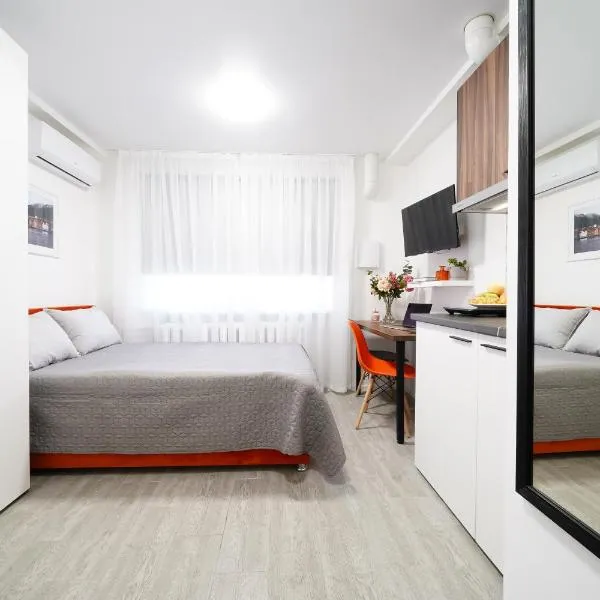 Подобово апартаменти MYFREEDOM з усіма зручностями, метро Чернігівська, hotell i Kiev