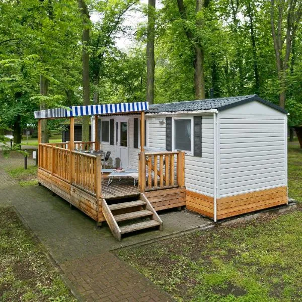 KNAUS Campingpark Hamburg, hotel v Hamburku