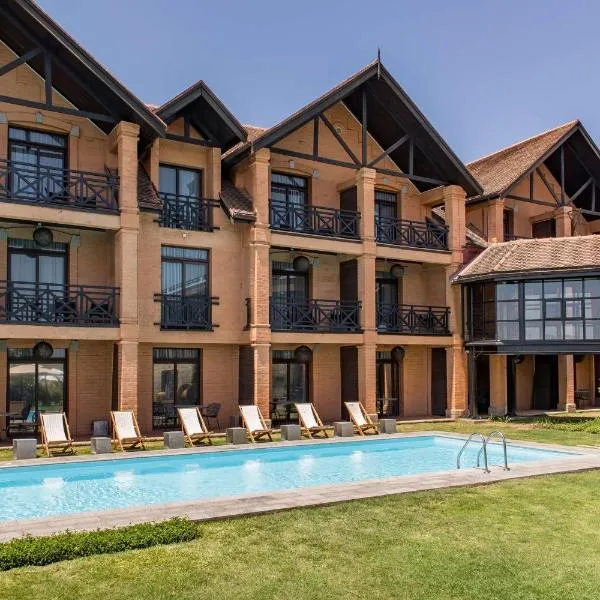 Radisson Hotel Tamboho Waterfront Antananarivo, hotell Antananarivos