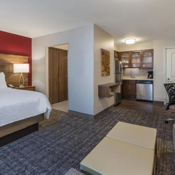Staybridge Suites Anchorage by IHG, отель в Анкоридже