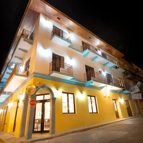 Tantalo Hotel - Kitchen - Roofbar，位于巴拿马城的酒店