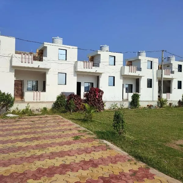 Neelkanth Homes, hotel v destinaci Garudeshwar