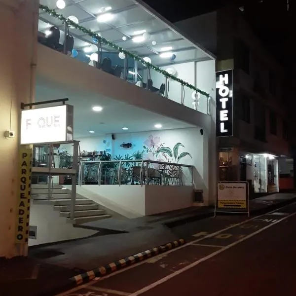 Hotel Los Cristales, ξενοδοχείο σε Santa Rosa de Cabal