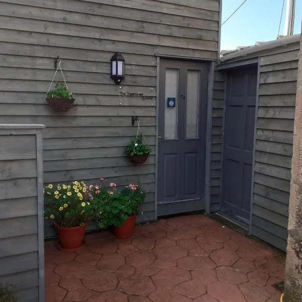 The Treehouse by Airlie, hôtel à Nairn