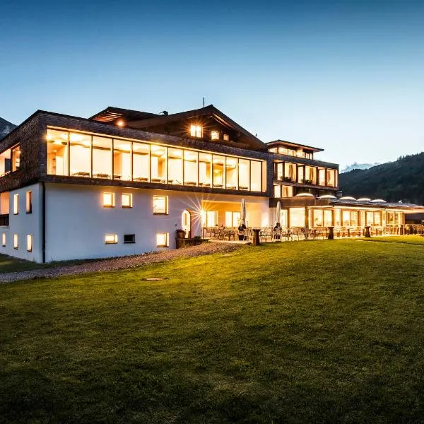 Hotel Fischer am See, hotel v destinaci Heiterwang